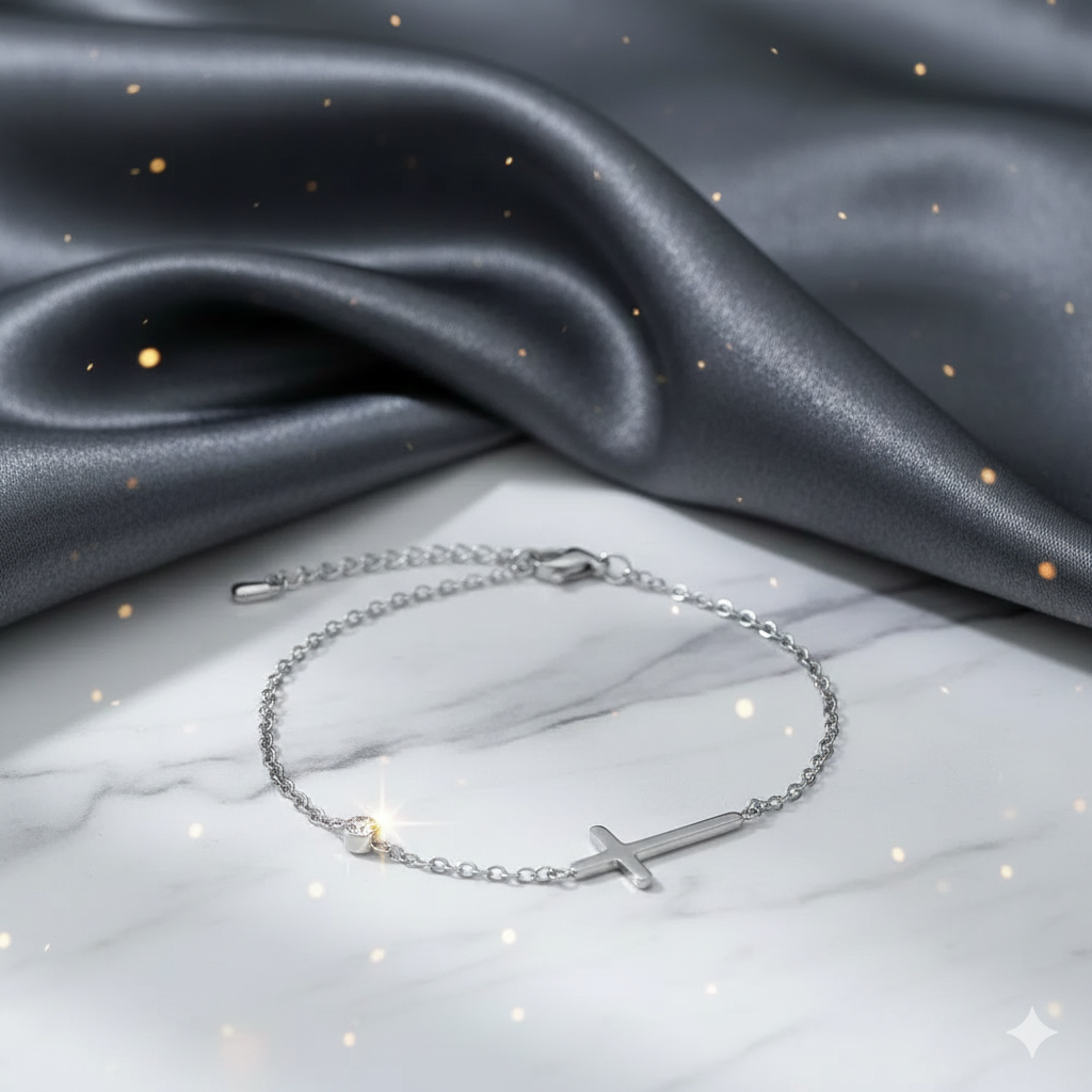 Pulsera Delicada Cruz y Punto de Luz