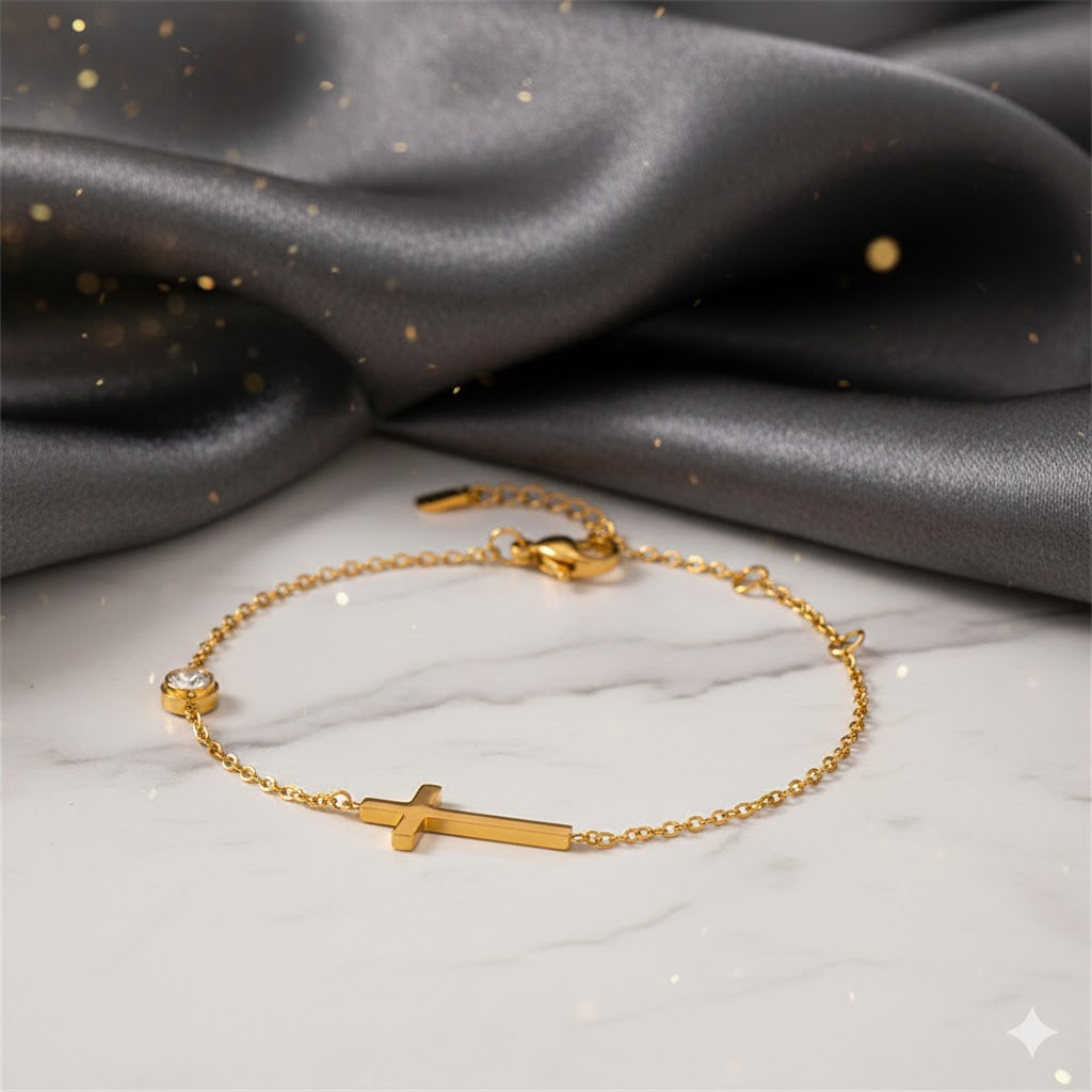 Pulsera Delicada Cruz y Punto de Luz