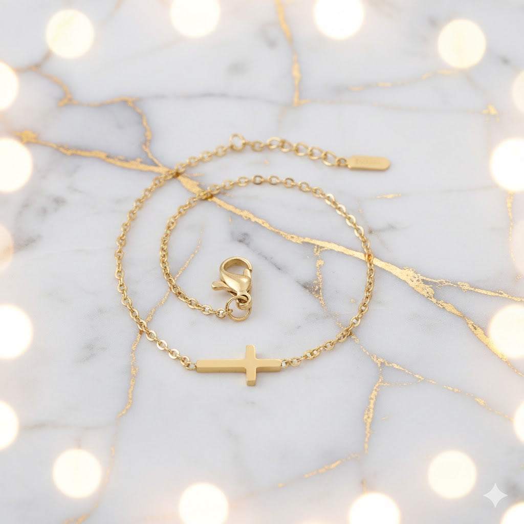 Pulsera FE Delicada con Cruz Minimalista | Ajustable - Chapada en Oro 18k